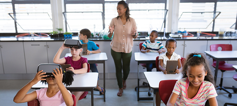 Practical Ways Teachers Use QR Codes in IoT-Enabled Classrooms